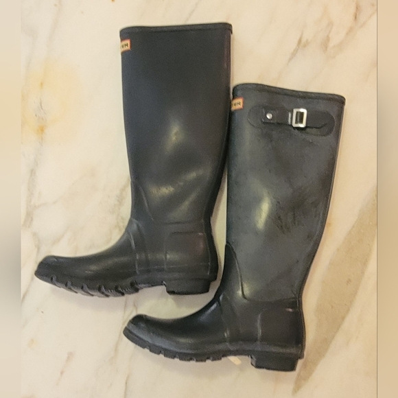 Hunter Classic Black Knee-High Boots With Liners! - Picture 9 of 9